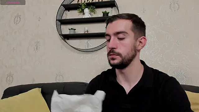 Dylan Best online show from February 28, 1:16 am