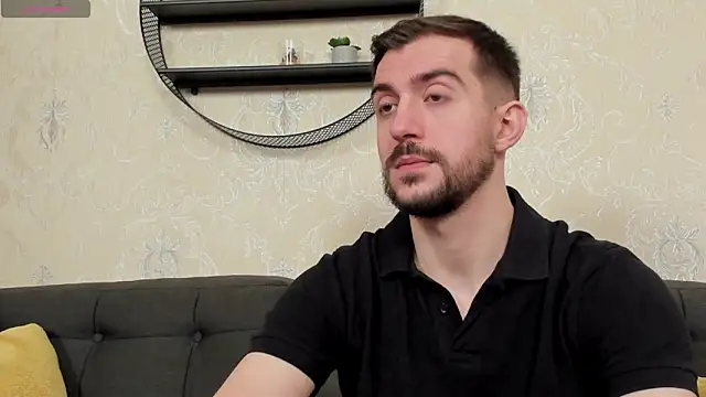 Dylan Best online show from March 31, 10:45 pm