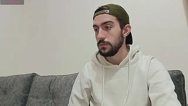 Dylan Best online show from November 12, 6:45 pm