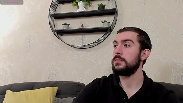 Dylan Best online show from December 20, 1:08 am