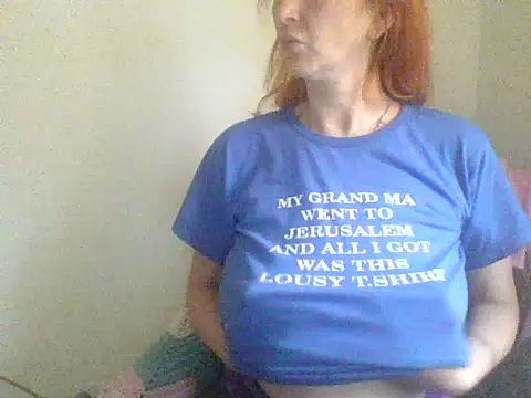 MssAngela online show from November 10, 5:45 am