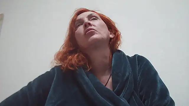 MssAngela online show from April 11, 7:50 pm