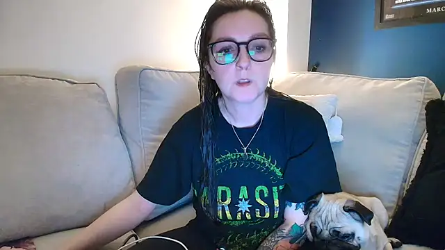 short sweetpea online show from November 4, 6:44 pm