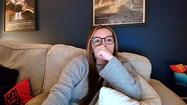 short sweetpea online show from January 10, 9:10 pm