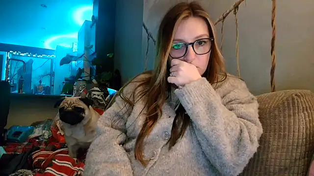 short sweetpea online show from March 8, 6:00 pm