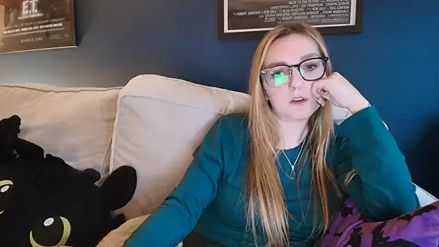 short sweetpea online show from October 21, 4:39 pm