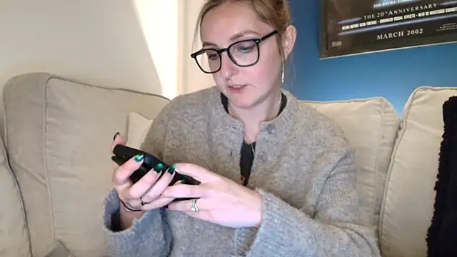 short sweetpea online show from September 25, 8:59 pm