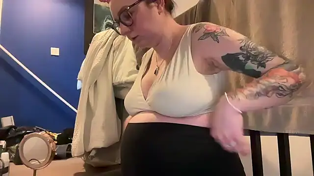 short sweetpea online show from March 11, 10:20 am