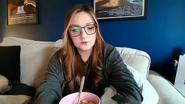 short sweetpea online show from February 26, 1:55 pm