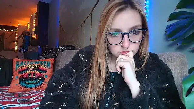 short sweetpea online show from October 5, 5:14 pm