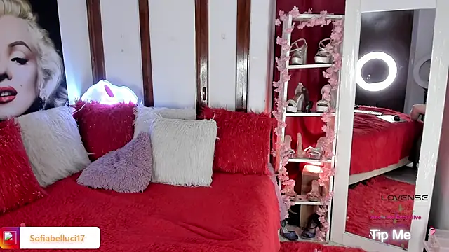 Snapshot of sofiiBell chatting on February 28, 1:26 am sofiiBell online show from February 28, 1:26 am