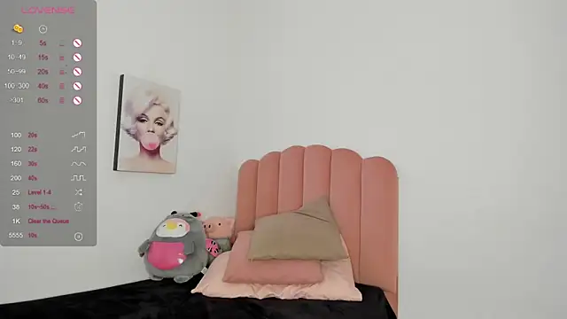 julieth sanz online show from January 23, 2:39 pm