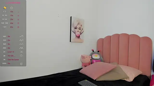 julieth sanz online show from February 10, 11:25 am