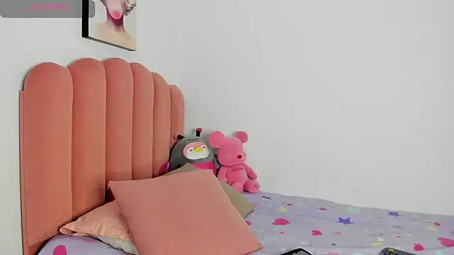 julieth sanz online show from March 6, 11:14 am