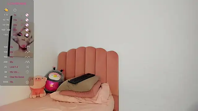 julieth sanz online show from January 28, 2:42 pm