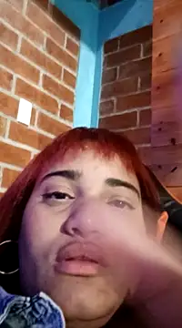 Hilarybunnyy online show from December 8, 2:25 am