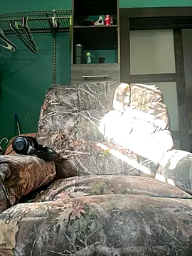 Snapshot of fatdickdaddy448 chatting on November 22, 8:08 pm fatdickdaddy448 online show from November 22, 8:08 pm