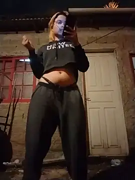 isexynara online show from May 14, 9:56 pm