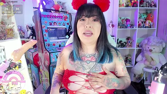 Snapshot of meda_kawaii_ chatting on January 29, 6:17 pm meda kawaii online show from January 29, 6:17 pm