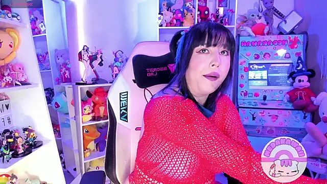 Snapshot of meda_kawaii_ chatting on December 2, 10:18 pm meda kawaii online show from December 2, 10:18 pm