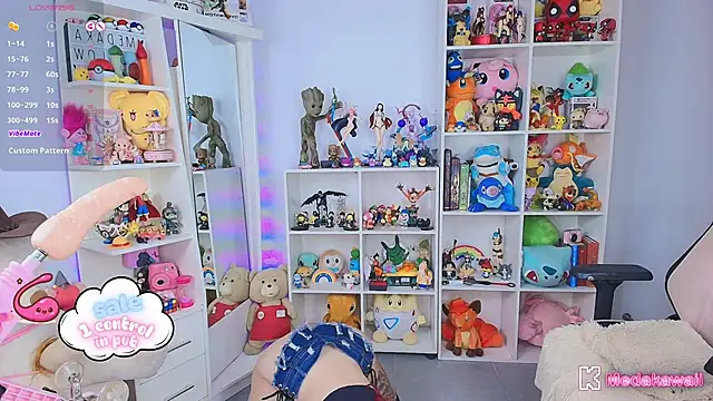 Snapshot of meda_kawaii_ chatting on November 26, 11:43 am meda kawaii online show from November 26, 11:43 am