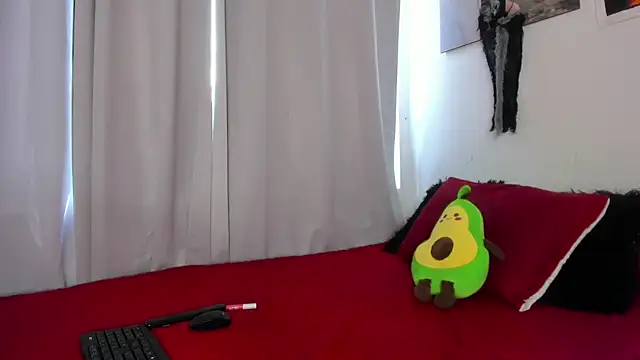 Snapshot of Sarah_Jhonson chatting on November 3, 3:37 pm Sarah Jhonson online show from November 3, 3:37 pm