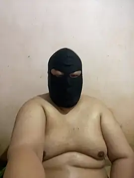 ilovepoochai online show from November 12, 4:44 pm