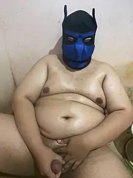 ilovepoochai online show from November 23, 6:07 pm