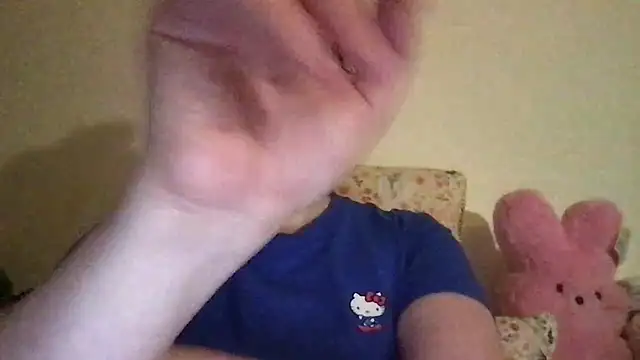 Snapshot of HYPHYtype chatting on October 15, 3:16 am HYPHYtype online show from October 15, 3:16 am