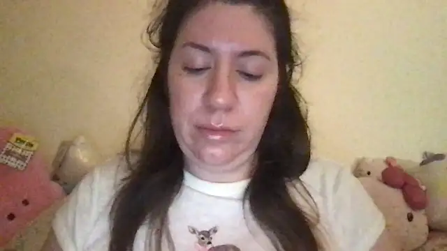 Snapshot of HYPHYtype chatting on November 15, 7:01 am HYPHYtype online show from November 15, 7:01 am