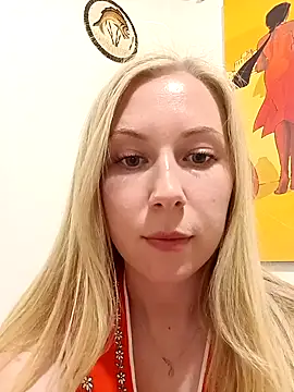 Prettierkate online show from February 15, 9:49 pm