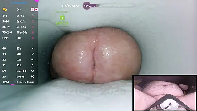 Snapshot of controlmytoys chatting on October 2, 8:56 pm controlmytoys online show from October 2, 8:56 pm