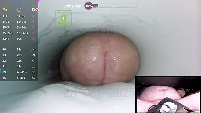 Snapshot of controlmytoys chatting on October 28, 10:09 pm controlmytoys online show from October 28, 10:09 pm