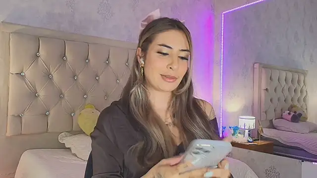 nini love01 online show from February 17, 4:10 am