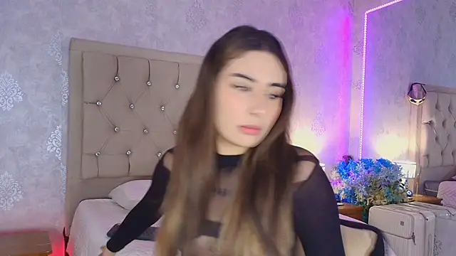 nini love01 online show from April 12, 4:05 am