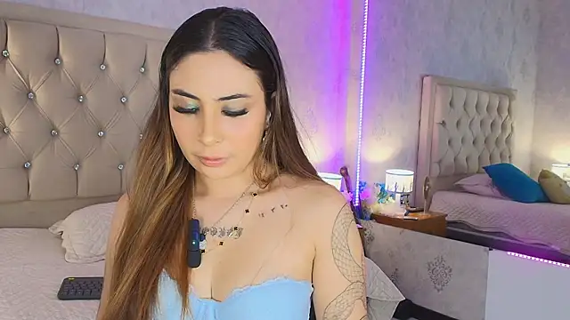 nini love01 online show from February 13, 4:12 am