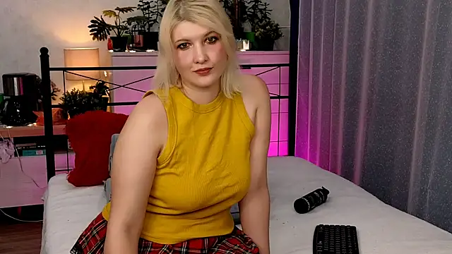 Snapshot of olisunny5 chatting on January 14, 11:42 am olisunny5 online show from January 14, 11:42 am