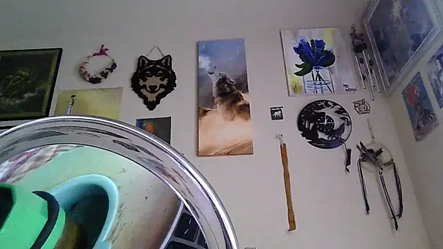 Snapshot of GothyBaby chatting on December 17, 6:02 pm GothyBaby online show from December 17, 6:02 pm