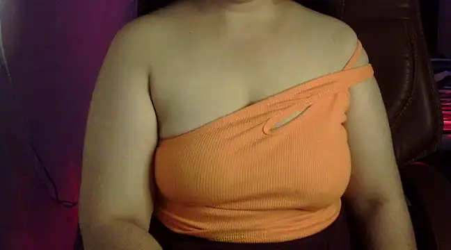Snapshot of Maalnad_beauty chatting on February 28, 7:56 pm Maalnad beauty online show from February 28, 7:56 pm