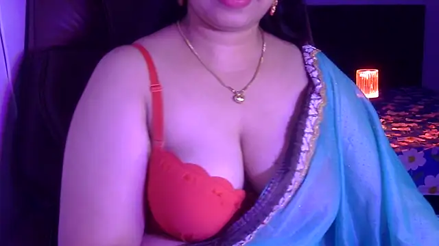 Snapshot of Maalnad_beauty chatting on September 24, 9:32 pm Maalnad beauty online show from September 24, 9:32 pm