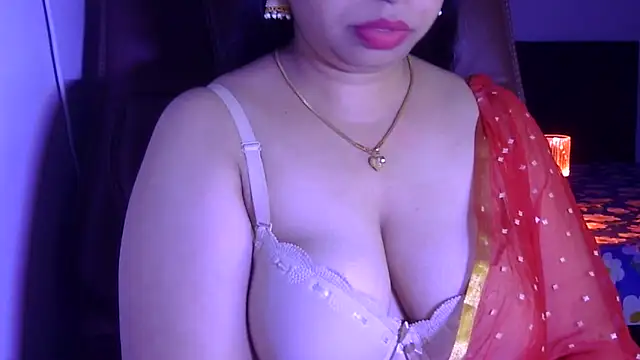 Snapshot of Maalnad_beauty chatting on September 28, 10:39 pm Maalnad beauty online show from September 28, 10:39 pm