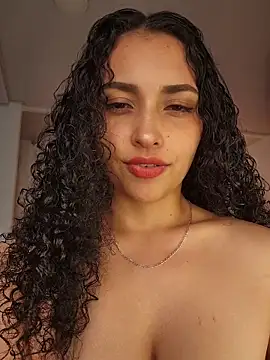 Snapshot of Lucy_Marin chatting on October 23, 4:05 pm Lucy Marin online show from October 23, 4:05 pm