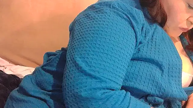 atlwebbie75 online show from November 18, 1:03 pm