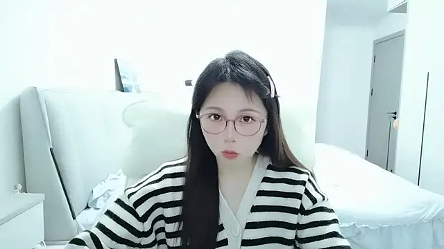 Sunset glow online show from March 31, 2:41 pm