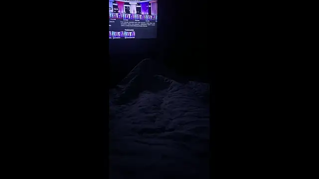 petuletra online show from October 18, 11:07 pm