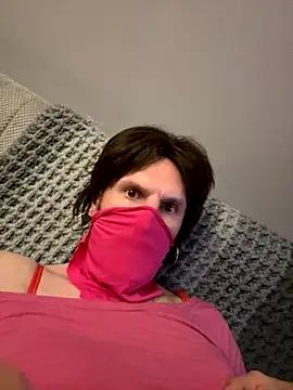 petuletra online show from November 15, 2:26 am