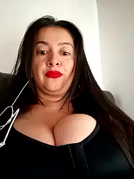 Cherry 1992 online show from May 6, 11:36 am