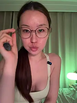 sphynx- - online show from November 13, 1:04 pm