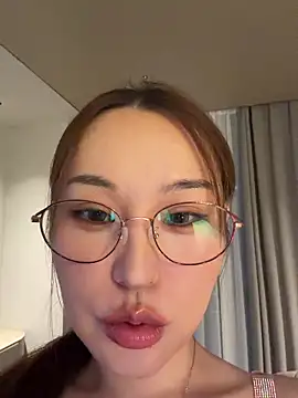 sphynx- - online show from November 7, 2:21 pm