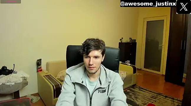 awesomejustin online show from December 4, 2:42 pm